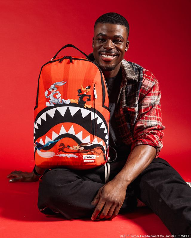 Rucsac Sprayground Looney Tunes Shark Run Dlxsr Backpack | 127390-IXB